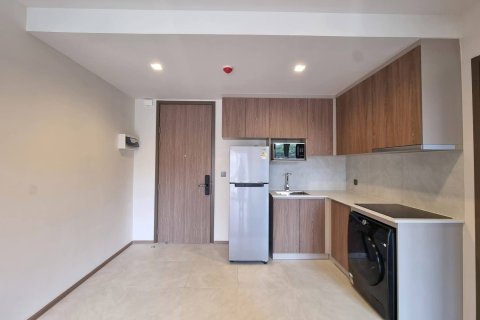 Condo in Chiang Mai, Thailand, 2 bedrooms  № 170472