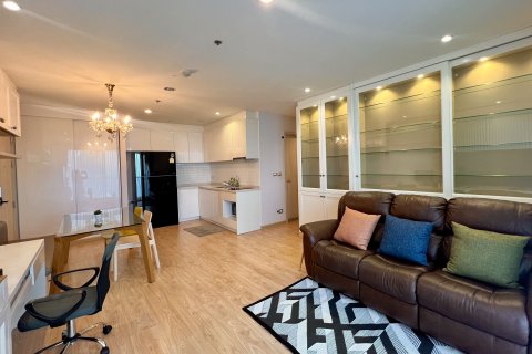 Condo in Khlong Toei, Bangkok, Thailand, 2 bedrooms  № 160515 - photo 5