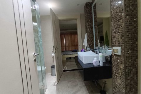 Studio dans le Condo à Pattaya, Thaïlande № 157031 - photo 8