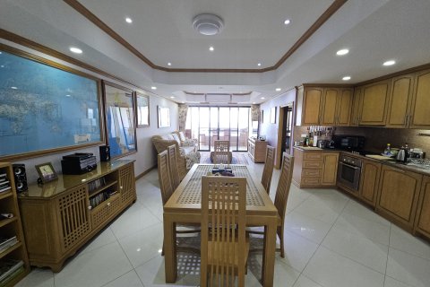 Кондоминиум с 3 спальнями в Паттайе, Таиланд № 157027 - фото 4