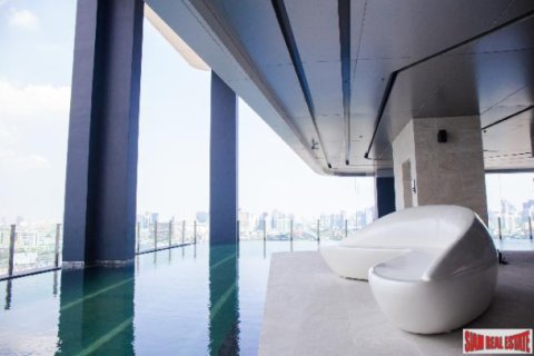 Apartment in Phaya Thai, Bangkok, Thailand 2 bedrooms № 193712 - photo 3