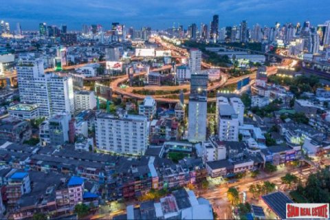 Apartment in Phaya Thai, Bangkok, Thailand 1 bedroom № 193710 - photo 2