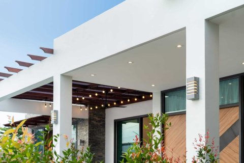 Villa in Phuket, Thailand 4 bedrooms № 169523 - photo 14