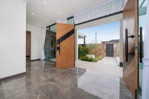 Villa in Phuket, Thailand 4 bedrooms № 169523 - photo 16