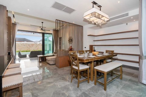 Villa in Phuket, Thailand 4 bedrooms № 169523 - photo 30