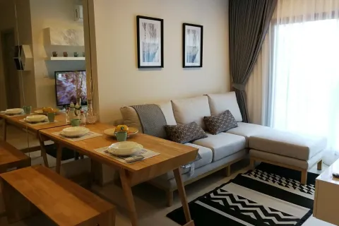 Condo in Khlong Toei, Bangkok, Thailand, 2 bedrooms  № 169524