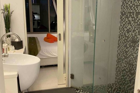 Condo à Kathu, Thaïlande, 2 chambres № 169520 - photo 27