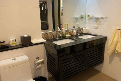 Condo à Kathu, Thaïlande, 2 chambres № 169520 - photo 20