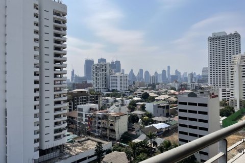 Condo à Bangkok, Thaïlande, 3 chambres № 142933 - photo 12