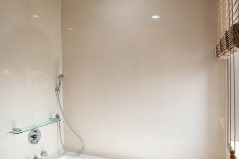 Кондоминиум с 2 спальнями в Бангкоке, Таиланд № 142932 - фото 12