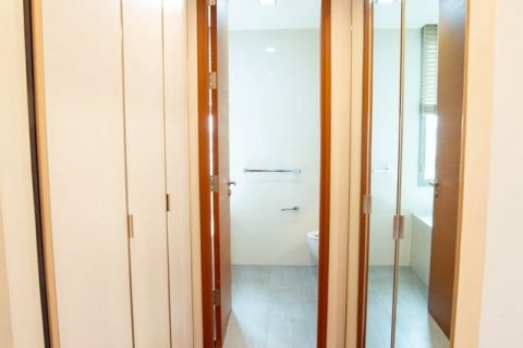 Кондоминиум с 2 спальнями в Бангкоке, Таиланд № 142932 - фото 9