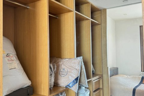 Condo in Bangkok, Thailand, 2 bedrooms  № 142929 - photo 8