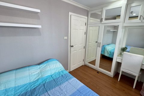 Condo in Bangkok, Thailand, 2 bedrooms  № 142931 - photo 10