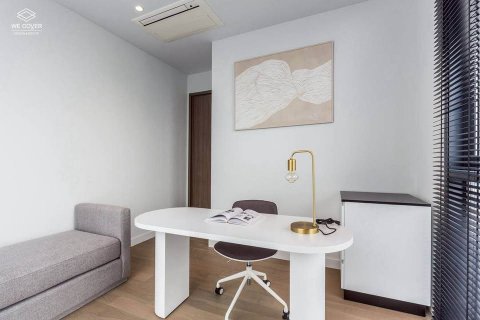 Кондоминиум с 3 спальнями в Сатхоне, Бангкок, Таиланд № 142930 - фото 12