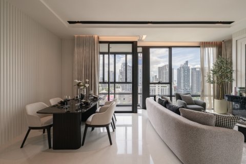 Condo in Bangkok, Thailand, 2 bedrooms № 142928 - photo 3