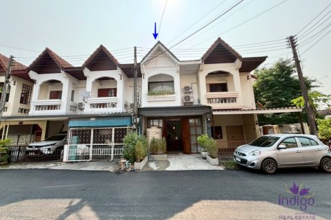 Townhouse in Chiang Mai, Thailand 3 bedrooms № 146599 - photo 1
