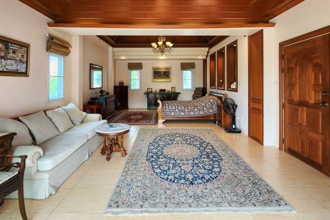 House in Chiang Mai, Thailand 6 bedrooms № 146597 - photo 19