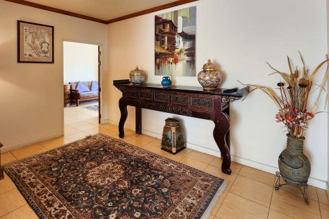 House in Chiang Mai, Thailand 6 bedrooms № 146597 - photo 29