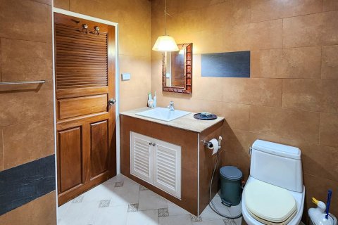 House in Chiang Mai, Thailand 6 bedrooms № 146597 - photo 28