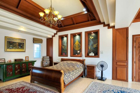 House in Chiang Mai, Thailand 6 bedrooms № 146597 - photo 22