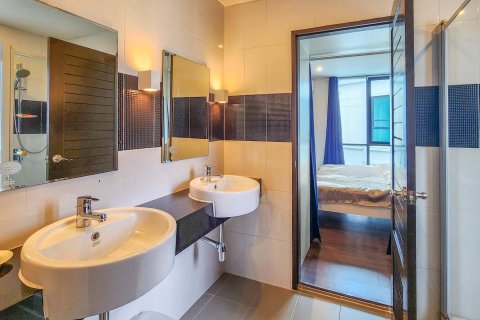 Townhouse in Chiang Mai, Thailand 3 bedrooms № 146594 - photo 17