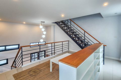 Townhouse in Chiang Mai, Thailand 3 bedrooms № 146594 - photo 10