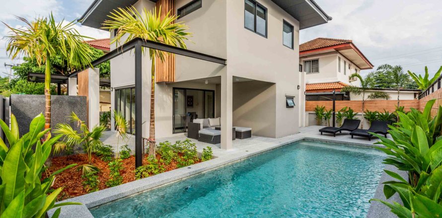 Villa in Chiang Mai, Thailand 4 bedrooms № 146598