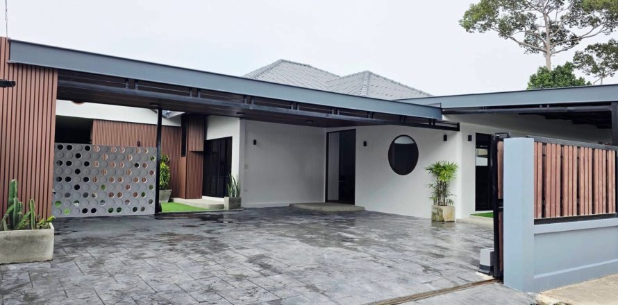 Villa in Pattaya, Thailand 3 bedrooms № 160202