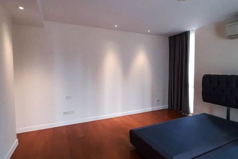 Condo in Watthana, Bangkok, Thailand, 3 bedrooms  № 160203 - photo 11