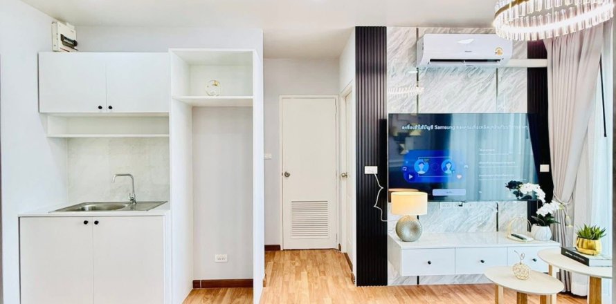 Apartment in Pattaya, Thailand 3 rooms № 160201