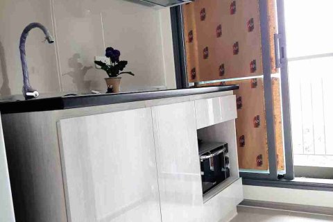 Condo à Thonburi, Bangkok, Thaïlande, 1 chambre № 208776 - photo 3