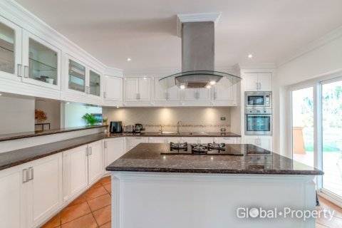 Дом в Паттайе, Таиланд с 5 спальнями  № 134423 - фото 17