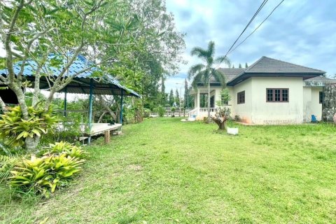 Земельный участок в Сураттхани, Таиланд 4418.4м2  № 147468 - фото 5