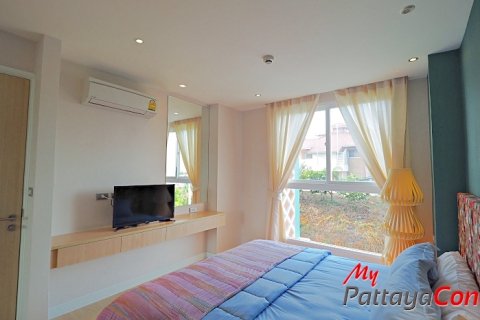 Condo in Pattaya, Thailand, 2 bedrooms № 32776 - photo 6