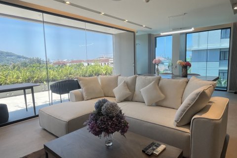Penthouse in Phuket, Thailand 2 bedrooms № 171925 - photo 3