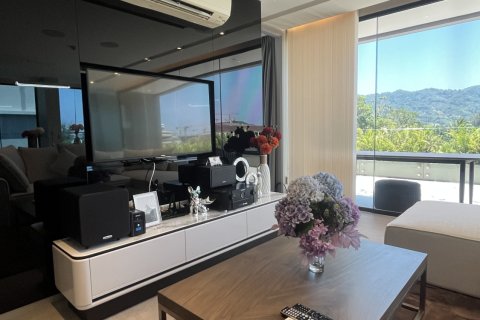 Penthouse in Phuket, Thailand 2 bedrooms № 171925 - photo 1