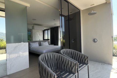 Penthouse in Phuket, Thailand 2 bedrooms № 171925 - photo 2