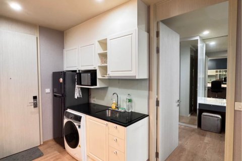 Studio in the Condo in Watthana, Bangkok, Thailand  № 171924 - photo 5