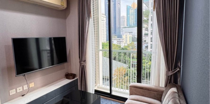 Studio in the Condo in Watthana, Bangkok, Thailand  № 171924