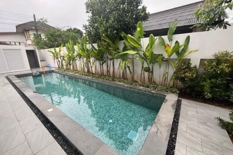 Villa in Chiang Mai, Thailand 5 bedrooms № 171920 - photo 5