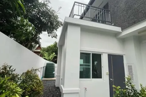 Villa in Chiang Mai, Thailand 5 bedrooms № 171920 - photo 3