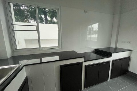 Villa in Chiang Mai, Thailand 5 bedrooms № 171920 - photo 11