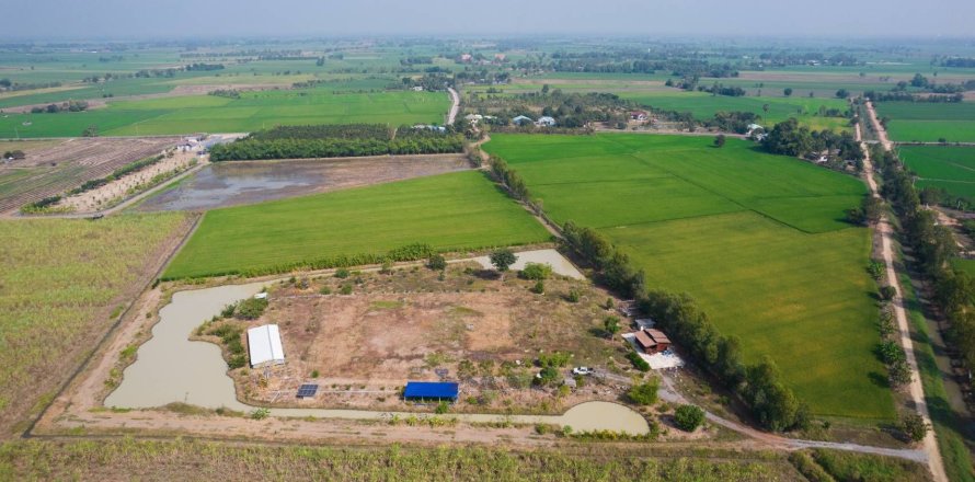 Terrain à Suphanburi, Thaïlande 17616 m2 № 155090