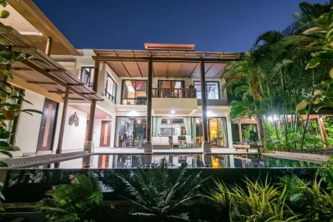 Villa in Hua Hin, Thailand 4 bedrooms № 155087 - photo 19