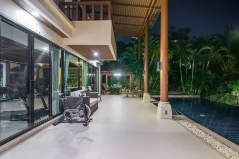 Villa in Hua Hin, Thailand 4 bedrooms № 155087 - photo 17