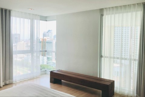 Кондоминиум с 2 спальнями в Патхум Ване, Бангкок, Таиланд № 155086 - фото 8