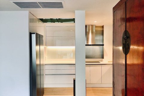 Кондоминиум с 2 спальнями в Патхум Ване, Бангкок, Таиланд № 155086 - фото 10