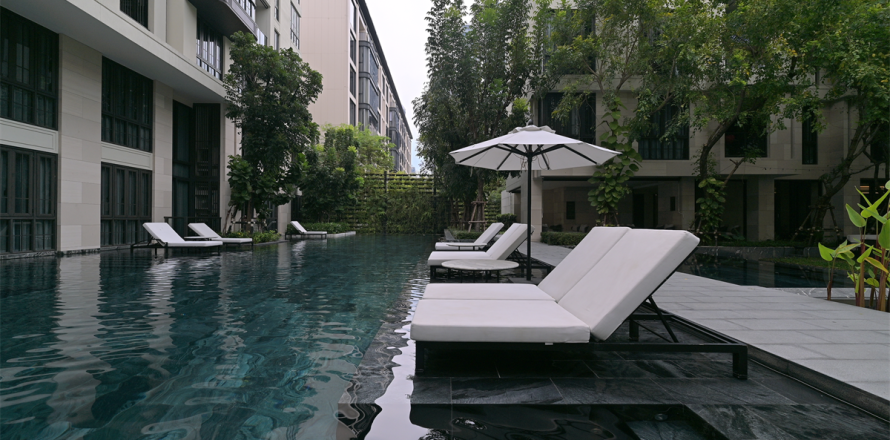 Condo in Bangkok, Thailand, 2 bedrooms № 188286