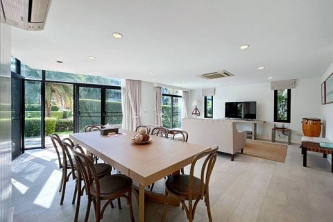 Вилла в Хуа Хине, Таиланд с 3 спальнями  № 118767 - фото 5