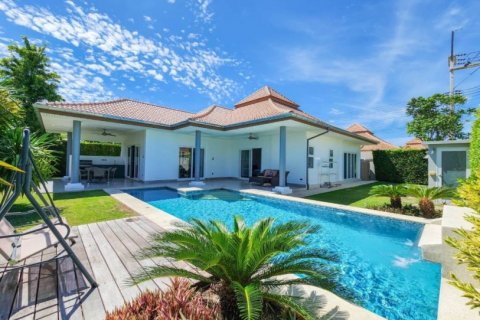 Villa à Hua Hin, Thaïlande 3 chambres № 118771 - photo 1